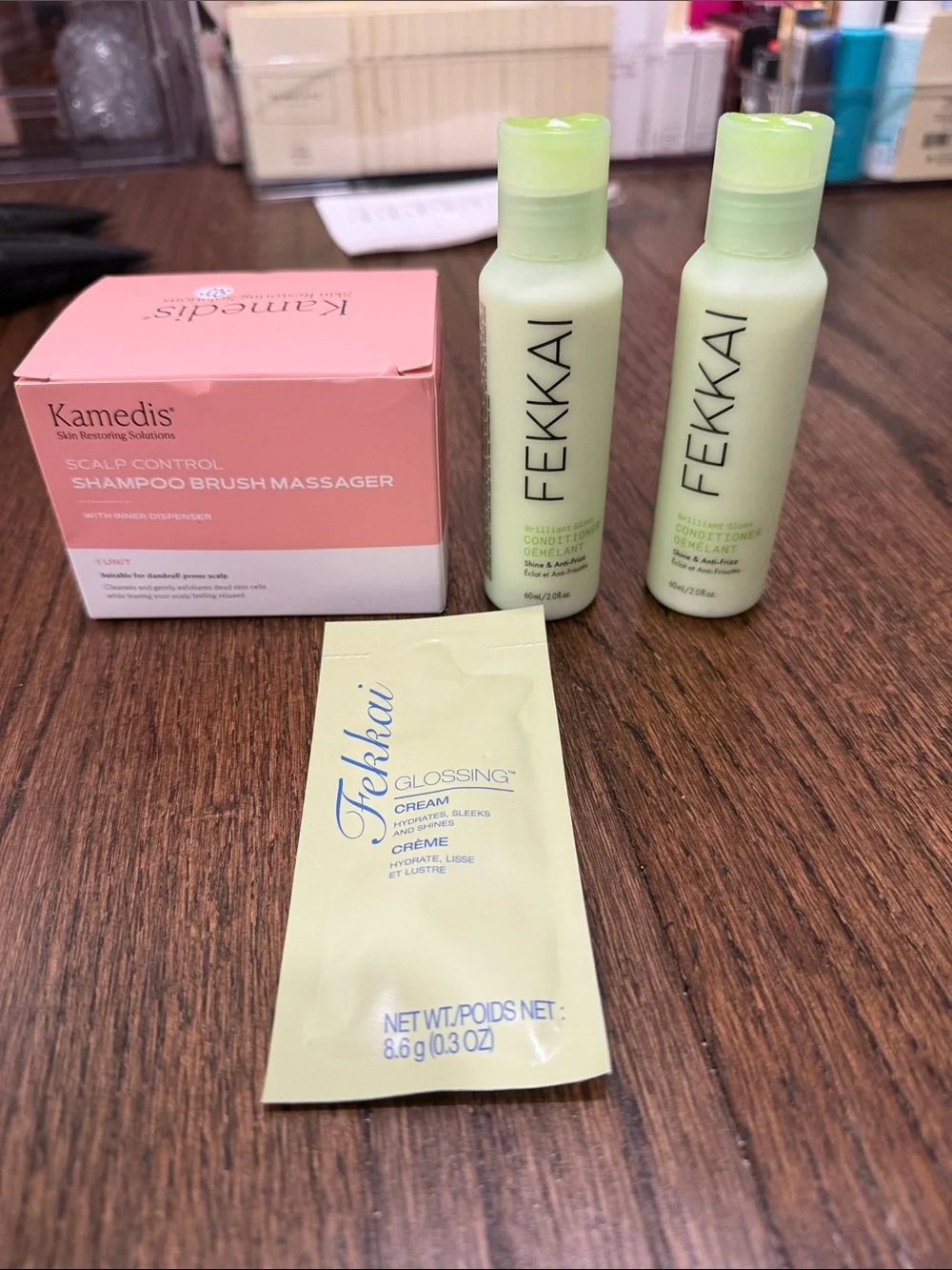 Fekkai Brilliant Gloss Conditioner-2 travel size & sample pouch, Scalp massager